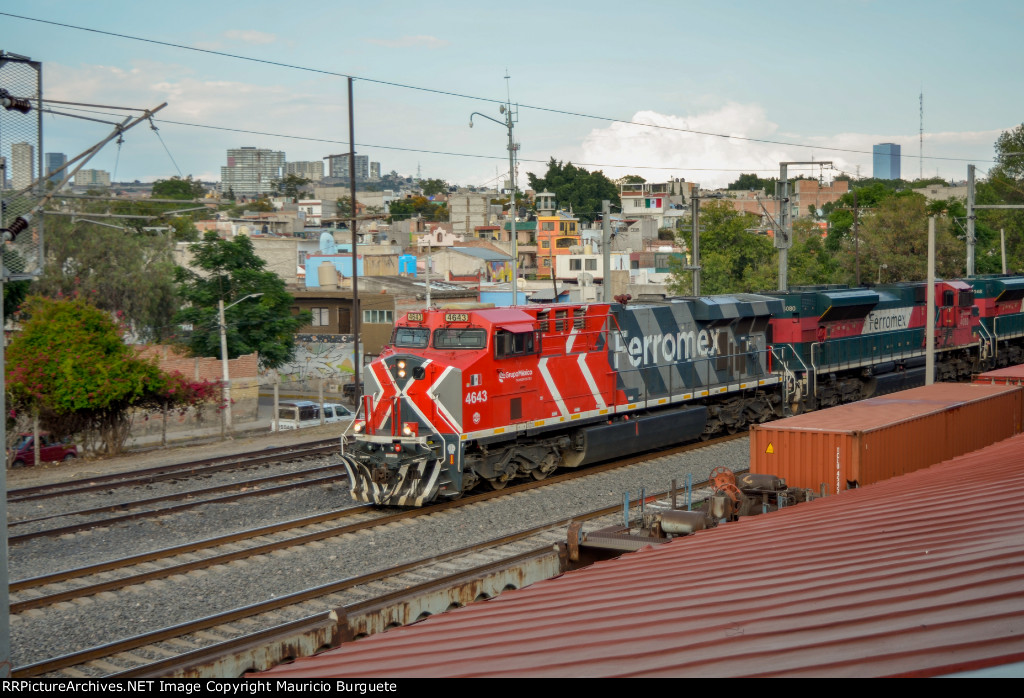 FXE ES44AC Locomotive with new Grupo Mexico paint scheme